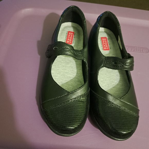 Aravon Women's Shoes - Picture 2 of 12